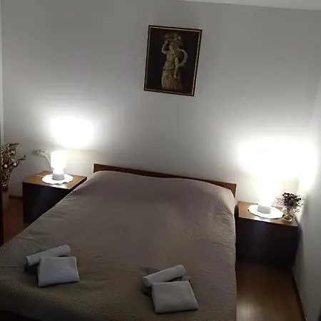 Ris Gorski Kotar Crni Lug * Делнице